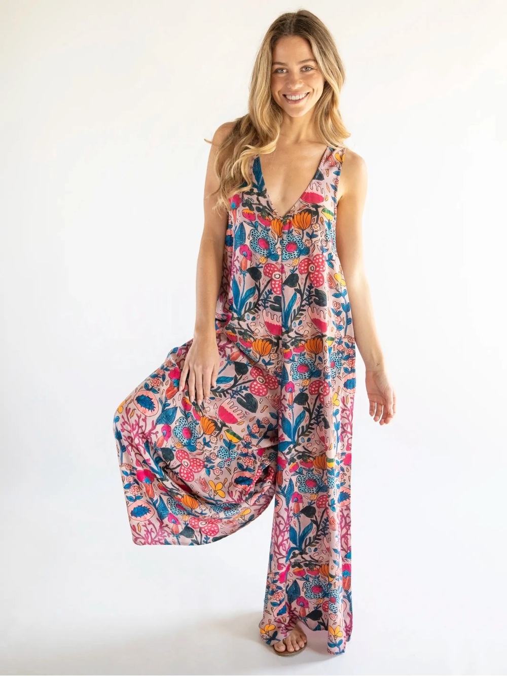 Natural Life Let’s Just Go Wide Leg Jumpsuit Pink Floral S/M - Picture 1 of 7